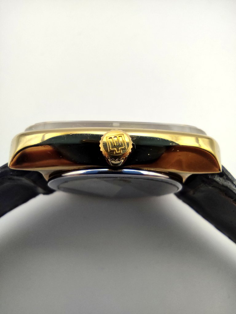 Xcellent Watches ® tweet media