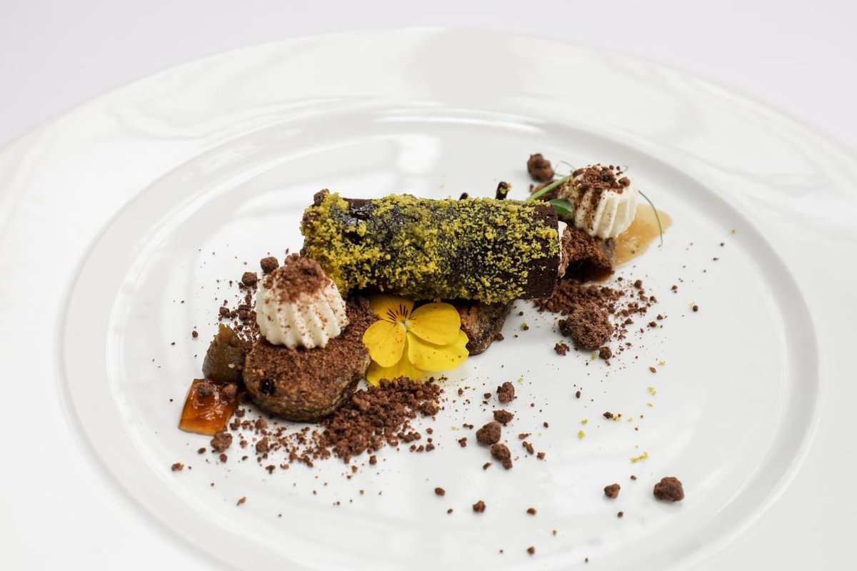 Wow! Can you believe it's been one month since we crowned Reese Ventura our winner? 🏆 Check out her winning dish! 👀 Read her story and download her winning recipe here: futurechef.uk.net/success-storie… #FutureChef25Years #SpringboardFutureChef