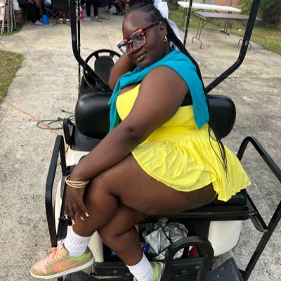 lashontawms's tweet photo. #LateEasterPic #NewProfilePic https://t.co/NCbouYTvd9