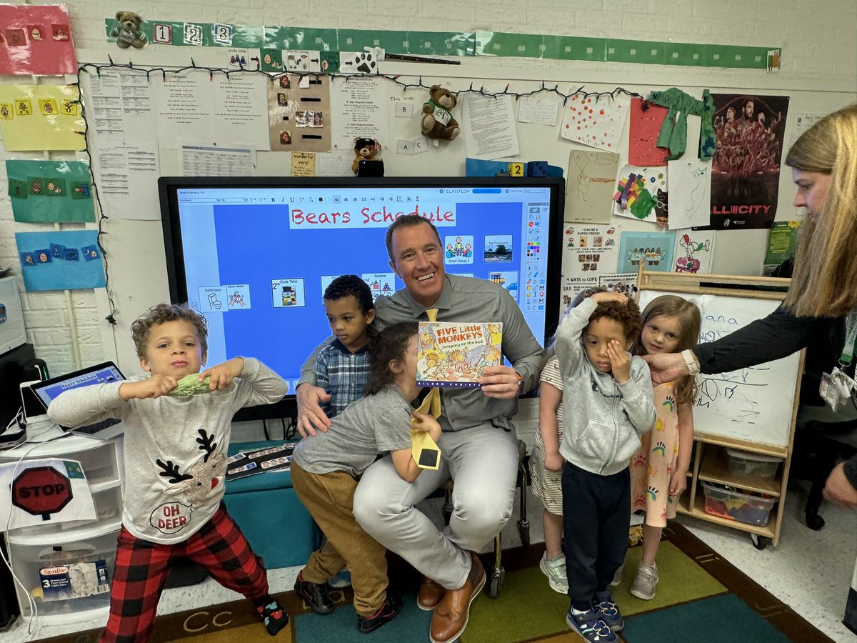 📚 What happens when you mix one superintendent, a bunch of eager EC students, and the book “Five Little Monkeys Jumping on the Bed”? A whole lot of fun! We read, we laughed, and (luckily!) no monkeys—or kids—fell off the bed. 😄 Loved every minute with our early childhood!