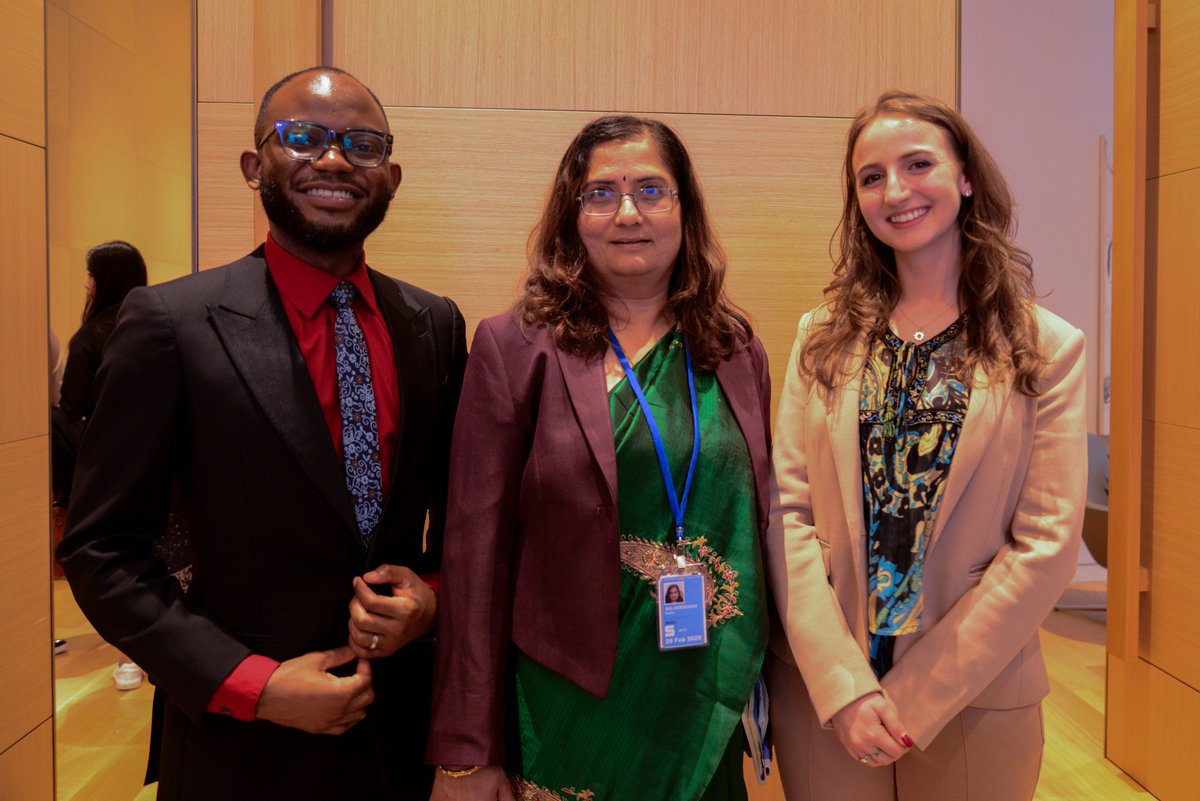 Bahá'í International Community Representative to the United Nations Cecilia Schirmeister @CecSchirmeister moderated a side event during the ECOSOC Youth Forum, entitled “In the Vanguard: Reflections on the Role of Youth in an Ever-Advancing Global Society”. Participants at the