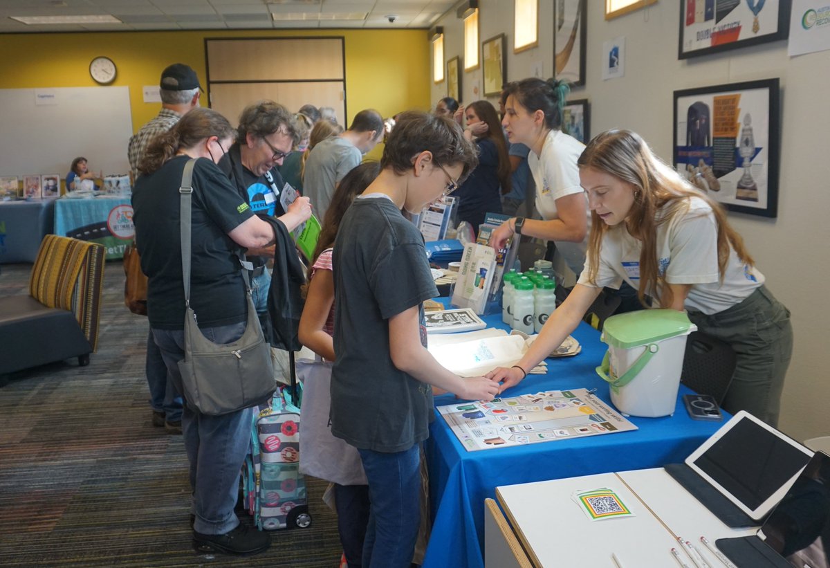 PaigeForAustin's tweet image. Six more days until our D8 Community Fair! Come connect with the D8 office &amp;amp; staff from @AustinCityParks, @austinfiredept, @austinmobility and more. Plus pet adoption opportunities and free ice cream! Visit the Hampton Branch Library between 4-7pm on 4/24. bit.ly/D8Fair24