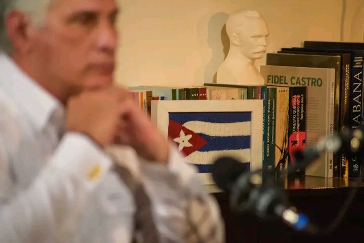 #DesdeLaPresidencia 🇨🇺 dedica su tercera edición a abordar el transporte en #Cuba
.
📸 Naturaleza Secreta 
📹 youtube.com/watch?v=V5eGHS…