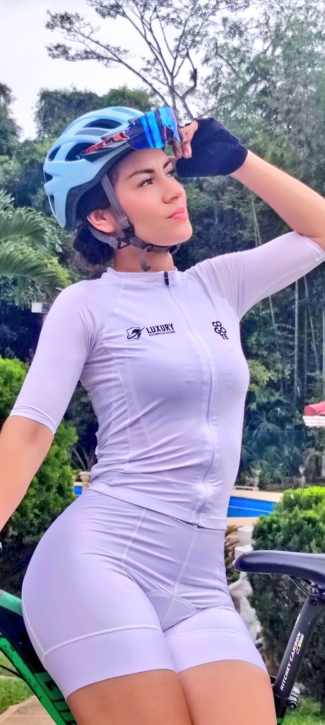 CATALINA CRUZ tweet media