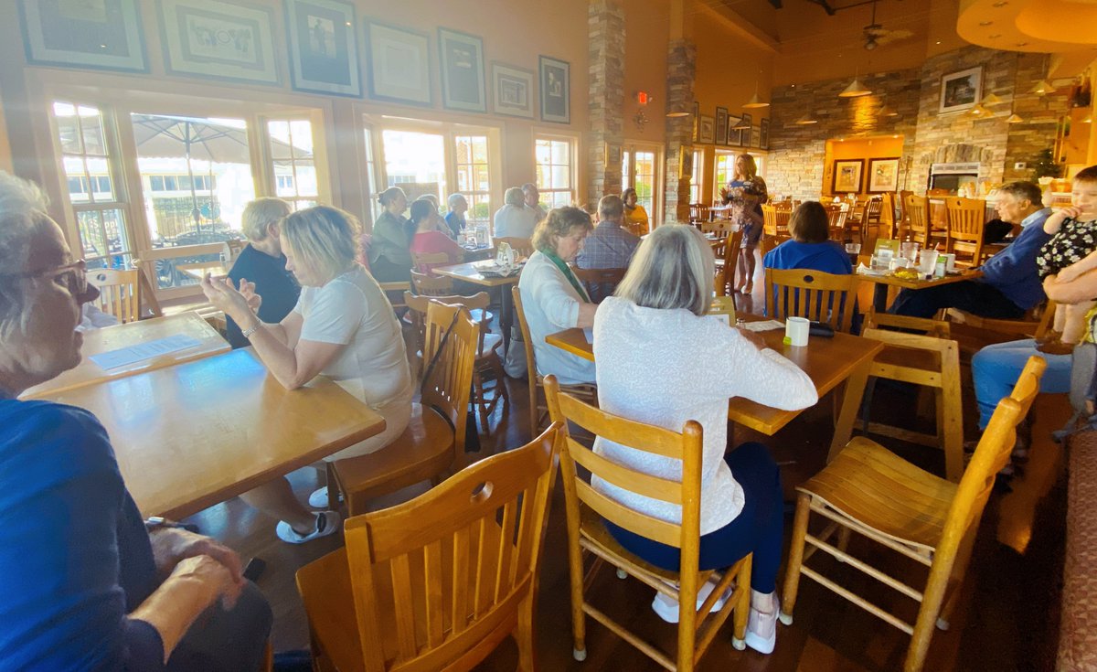 Loved meeting with concerned parents and grandparents today during our Moore County Coffee Talk.

So much excitement for renewing public education here in North Carolina! #ncpol