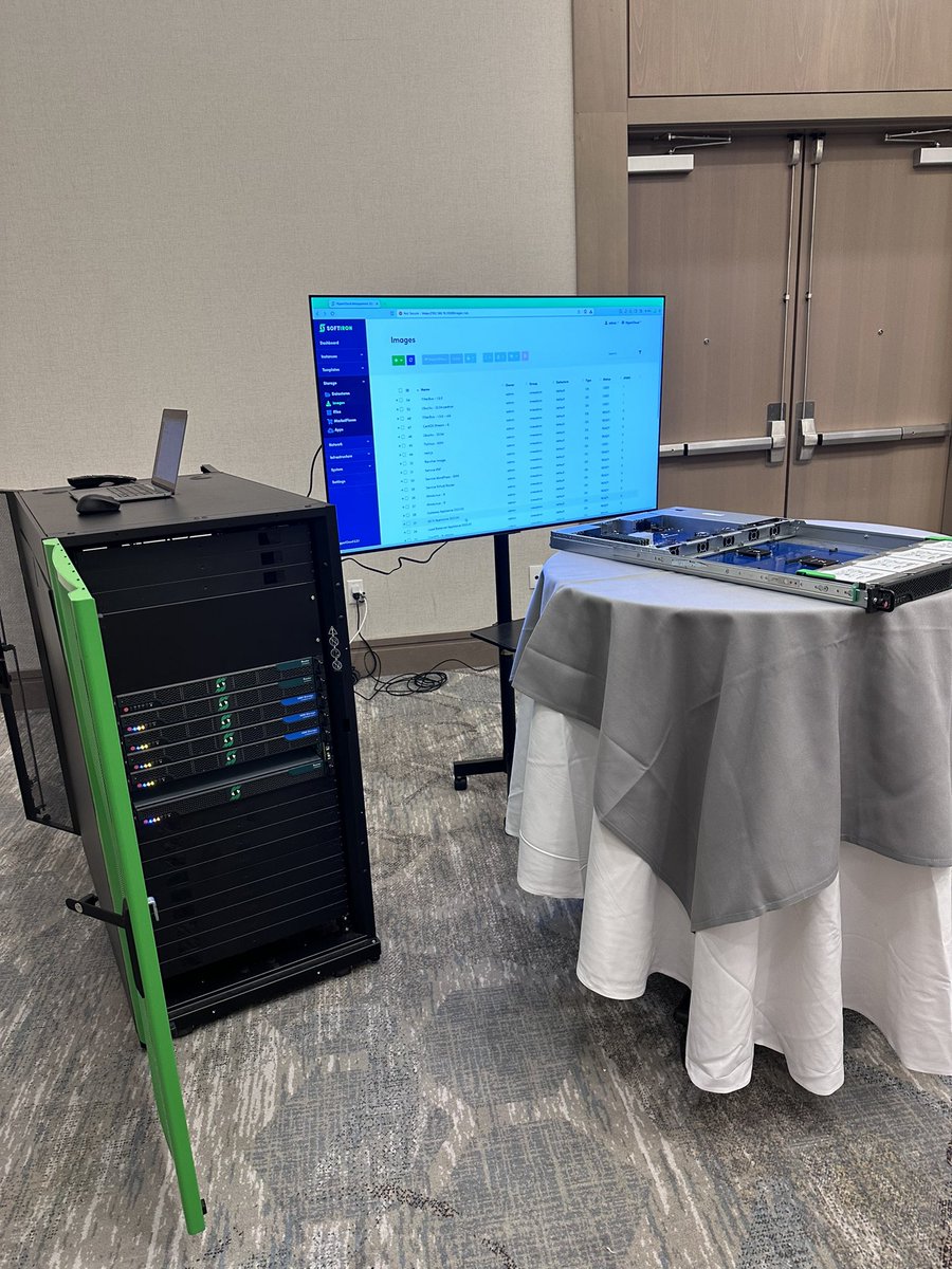 Larry Carvalho #Seattle tweet media