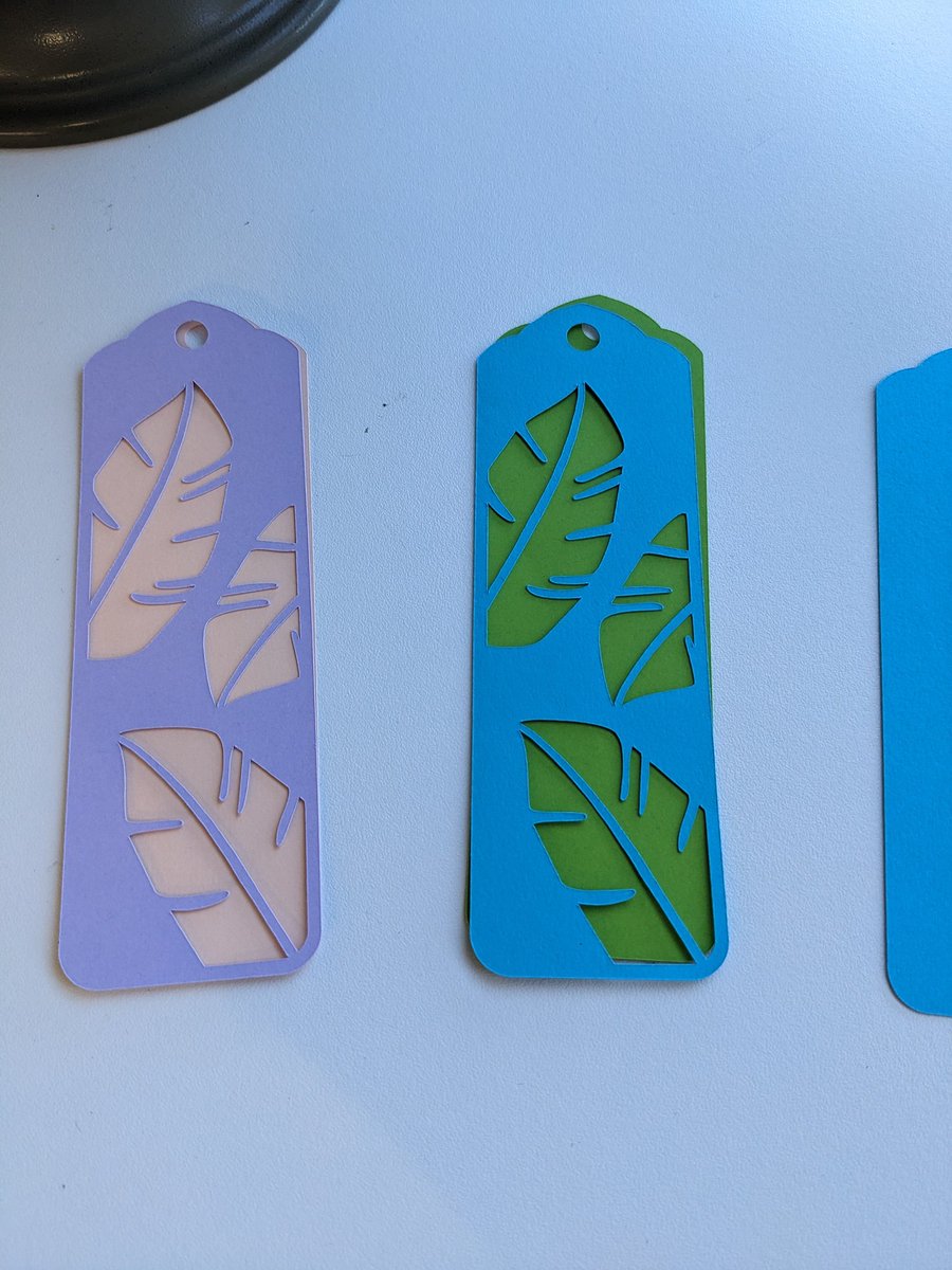 qdprimaryschool's tweet photo. In Y5 Computer Aided Design club, we have been adding in some Computer Aided Manufacture. Check out the start to some amazing bookmarks using our CRICUT machine. #designersofthefuture #CADKS2 https://t.co/hyigRhJW4H