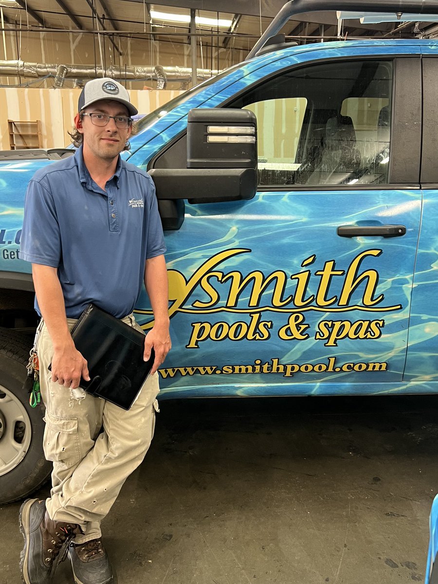 CommercialSmith's tweet photo. Happy 5 year anniversary, Ernie! We appreciate your dedication and great work ethic! #smithpoolfamily #qualitycontrol #weloveouremployees #pools #buildingsomethingspecial #family #morein24 #foooooo https://t.co/1pMypid57G