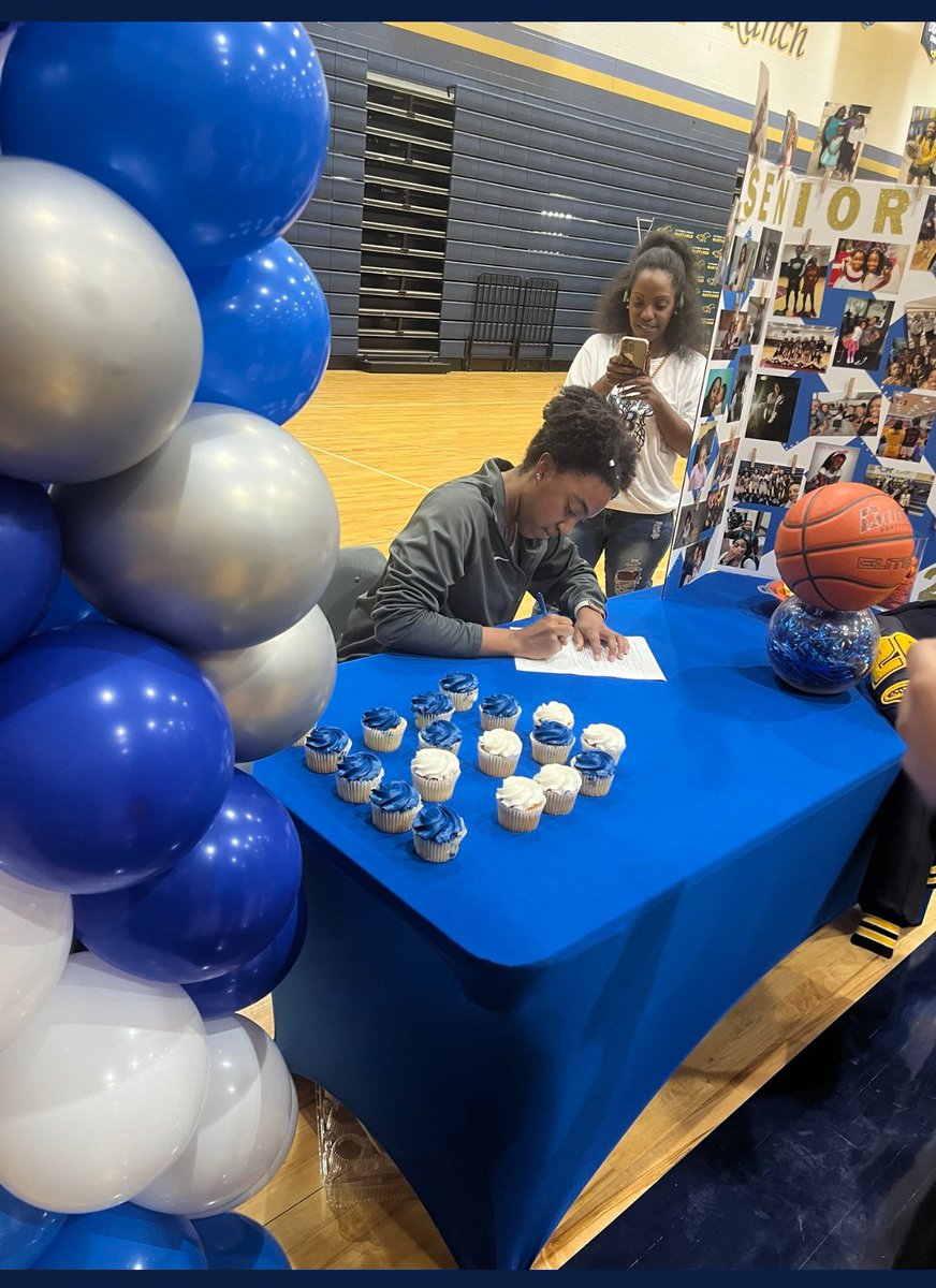 Melanie Prevost tweet media