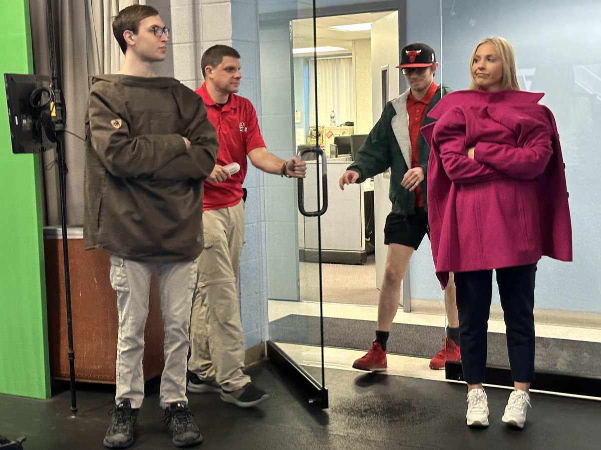 Hannah Cline tweet media