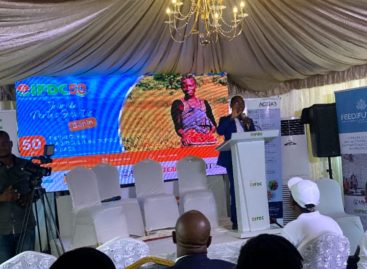 LERURAL2's tweet image. Fin de cette première journée portes ouvertes  de l'IFDC à Cotonou
Rendez-vous à :
👉Dassa-Zoumè du 19 au 21 Avril 
👉N'Dali du 23 au 25 Avril 
👉Djougou du 27 au 29 Avril

LE RURAL, parce que le monde agricole compte !

#IFDC #ACMA3 #Enabel #Care #Kit  #Royaumesdespaysbas #CORAF