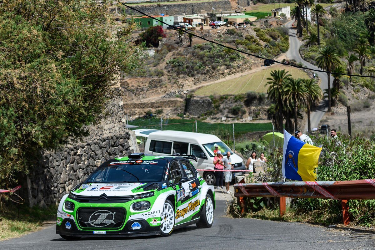 CABRERA Y CAMBEIRO, PRIMERO LIDERES DEL CAMPEONATO DE CANARIAS DE RALLYSPRINT facebook.com/motorysport/po…