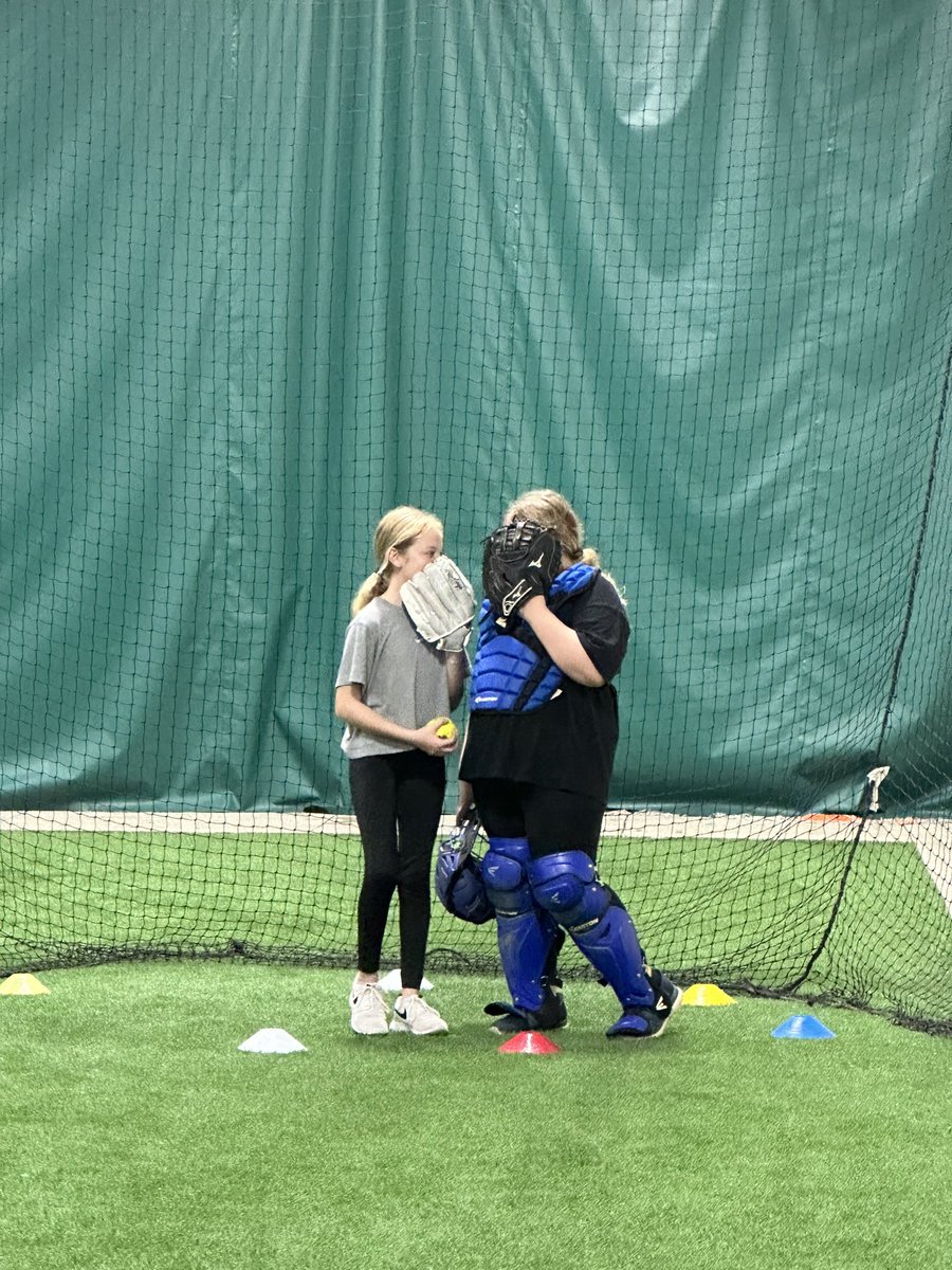 Coach Boo Softball Camps tweet media