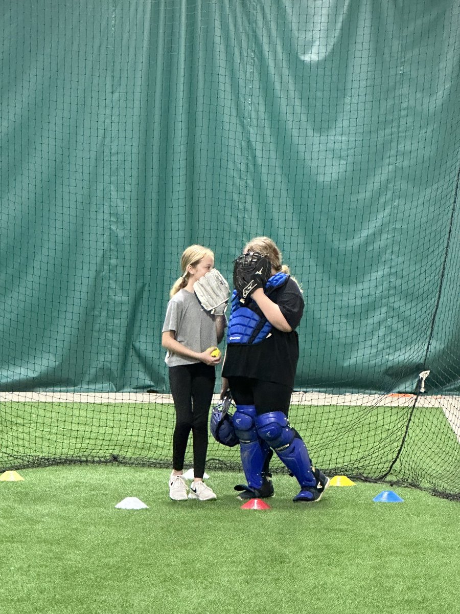 The Battery Relationship is a huge part of your team’s collective success. How are you empowering your Pitchers & Catchers to lead from the circle and from behind the plate? #BDSCamps #GrowTheGame #FUNdamentals