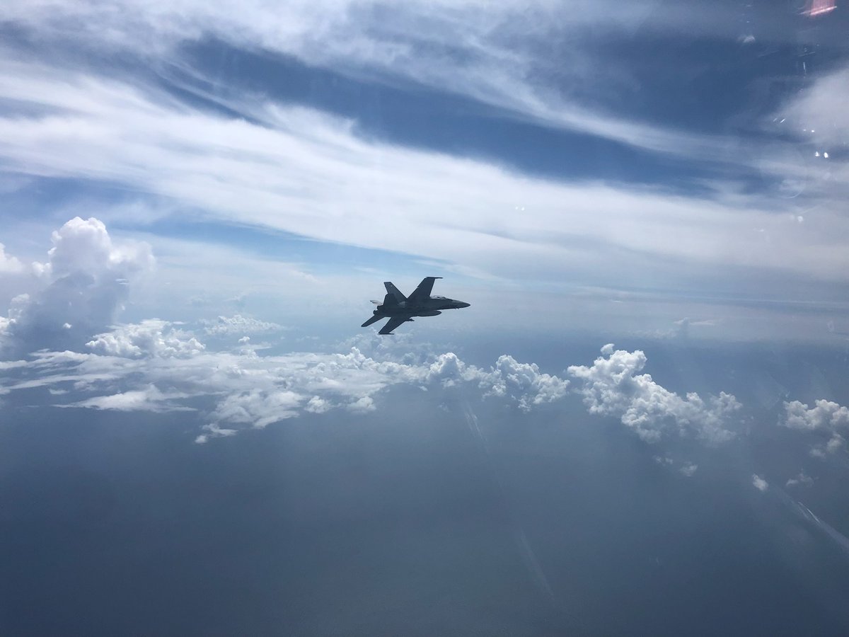 #TBT to an opportunity I had to fly in Houston a few years back with our outstanding RCAF members of the 410 Tactical Fighter Operation Training Squadron. This was a training, currency, and development exercise with my colleagues with my colleagues @astro_kutryk and @astro_jeremy