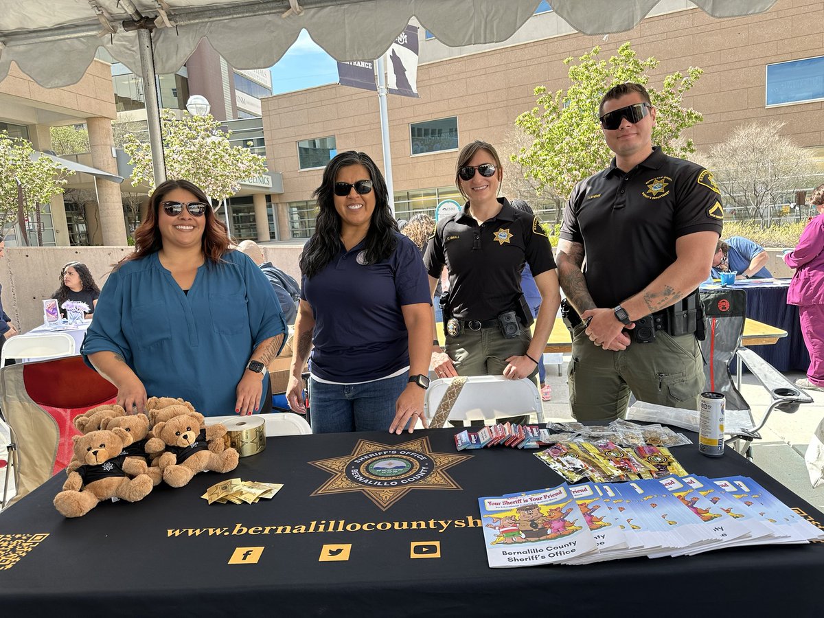 🌟 Today, our deputies, social workers, and victims' liaisons are at the University of New Mexico Hospital for Child Abuse Prevention Day. We’re committed to safeguarding our children and providing resources to prevent child abuse. 🌿💙 Join us to learn how you can help make a