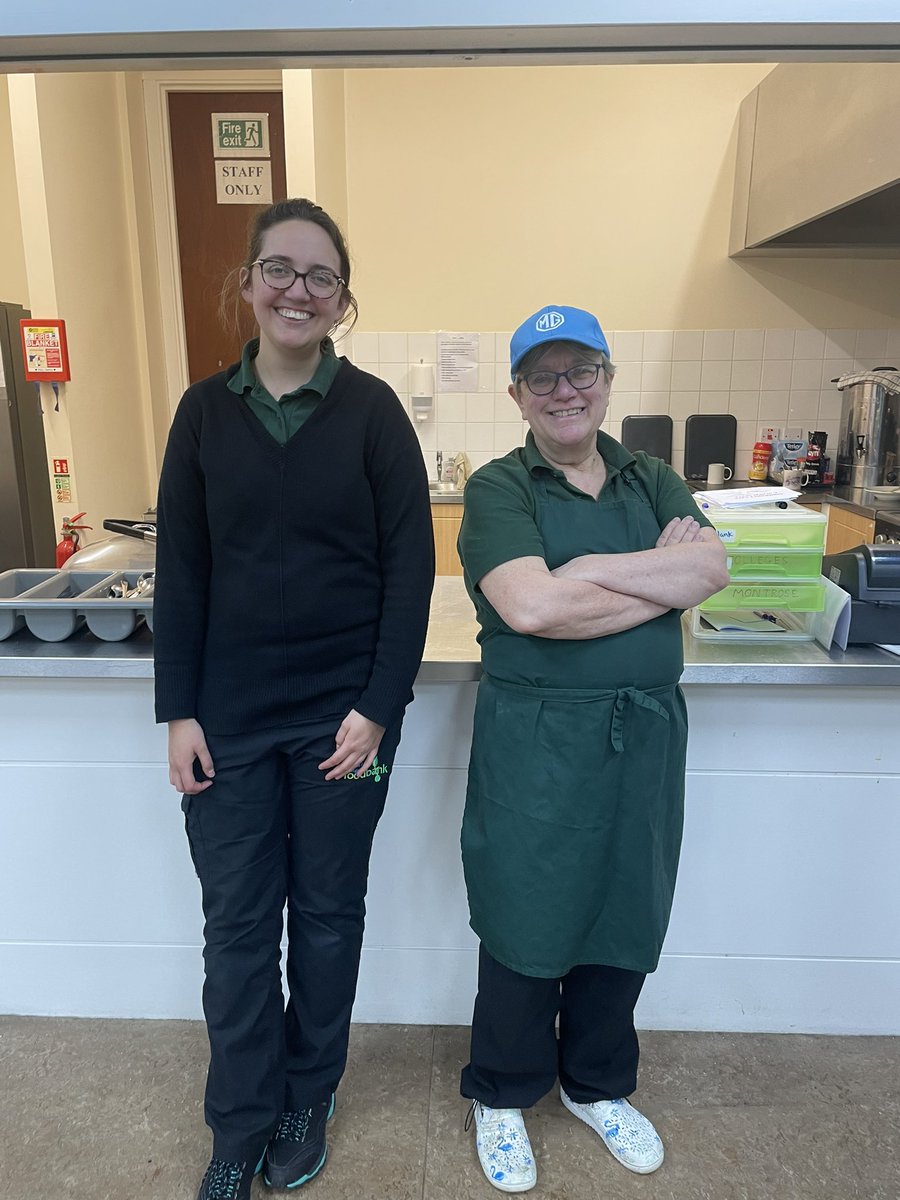 GroveEco's tweet photo. The senior Personal Development Award group spent their last day visiting the Dundee and Angus Foodbank @TrussellTrust We visited their new premises, complete with warm space cafe serving food Tuesday-Thursday. We also handed over our fundraising cheque for over £740.  Well done! https://t.co/IiHdcpQU7d