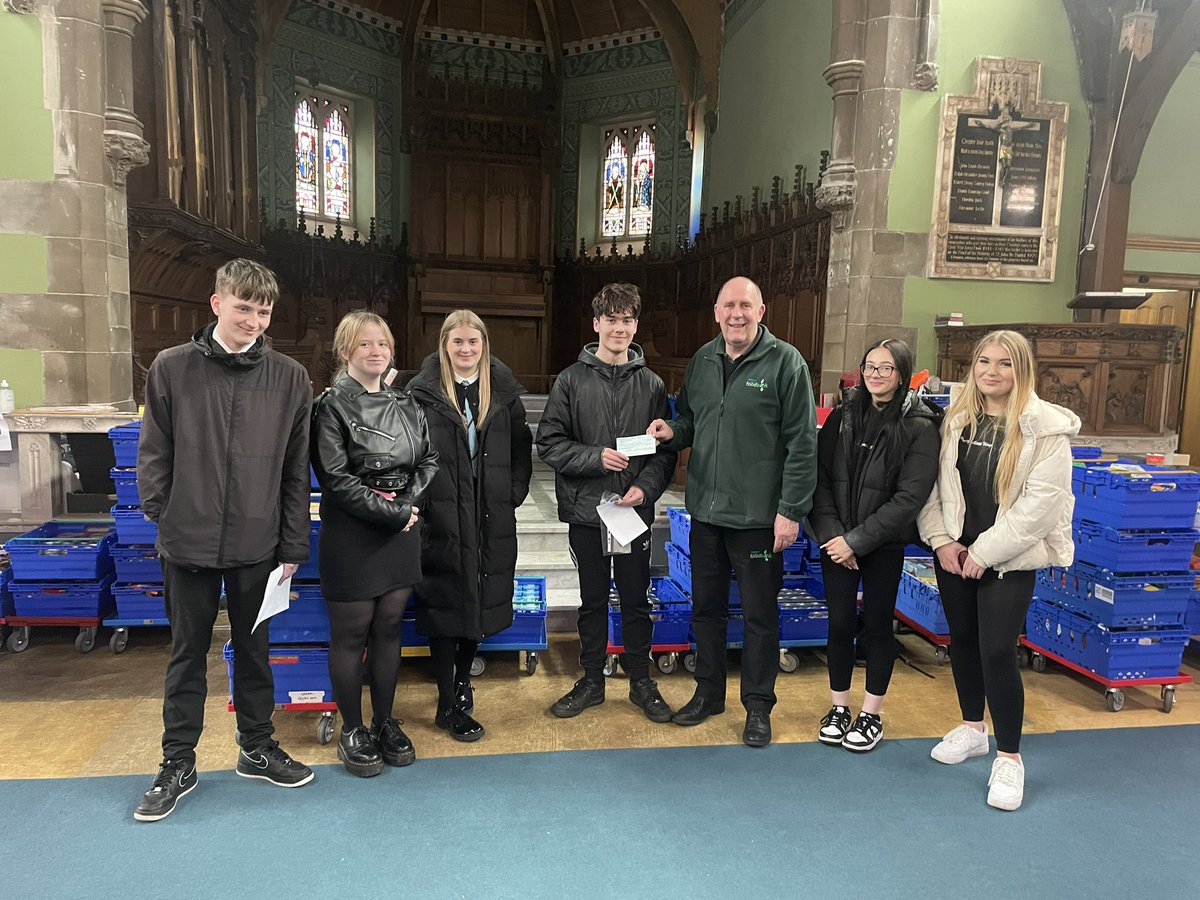 The senior Personal Development Award group spent their last day visiting the Dundee and Angus Foodbank @TrussellTrust We visited their new premises, complete with warm space cafe serving food Tuesday-Thursday. We also handed over our fundraising cheque for over £740.  Well done!