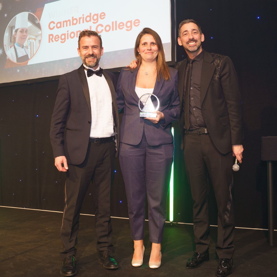 We’re thrilled that CRC has been announced as the winner of the Catering College Award at the Public Sector Catering Awards. Lauren Cawston Gregg, Chef Lecturer of Culinary Arts, CRC, collected the award on behalf of the college. Find out more camre.ac.uk/cambridge-regi… #WeAreCRC