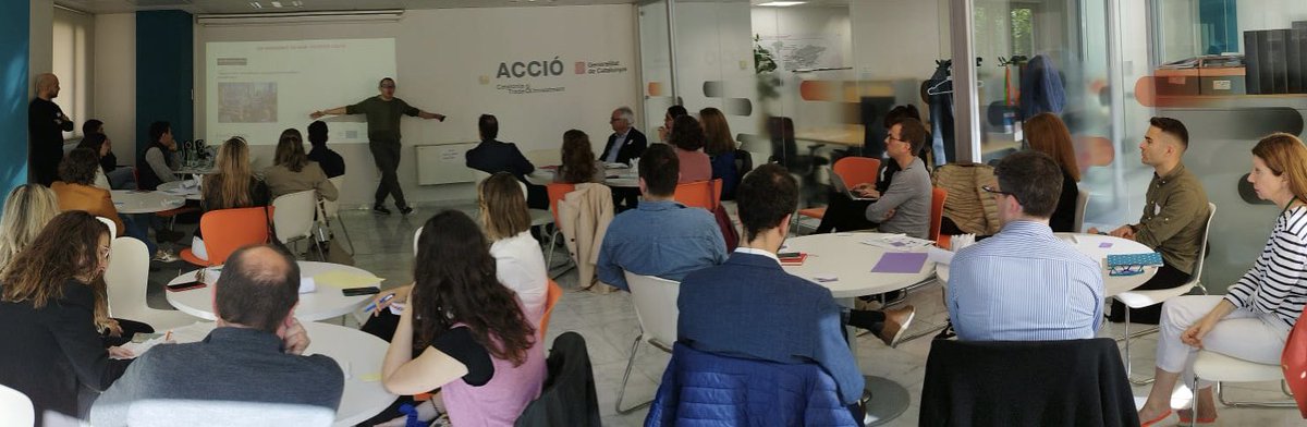 Avui treballem com posar el #valorcompartit al centre de l’ #estrategia empresarial amb +30 empreses a #Lleida via @accio_cat L’ Ebitda i l’impacte social van de la mà!