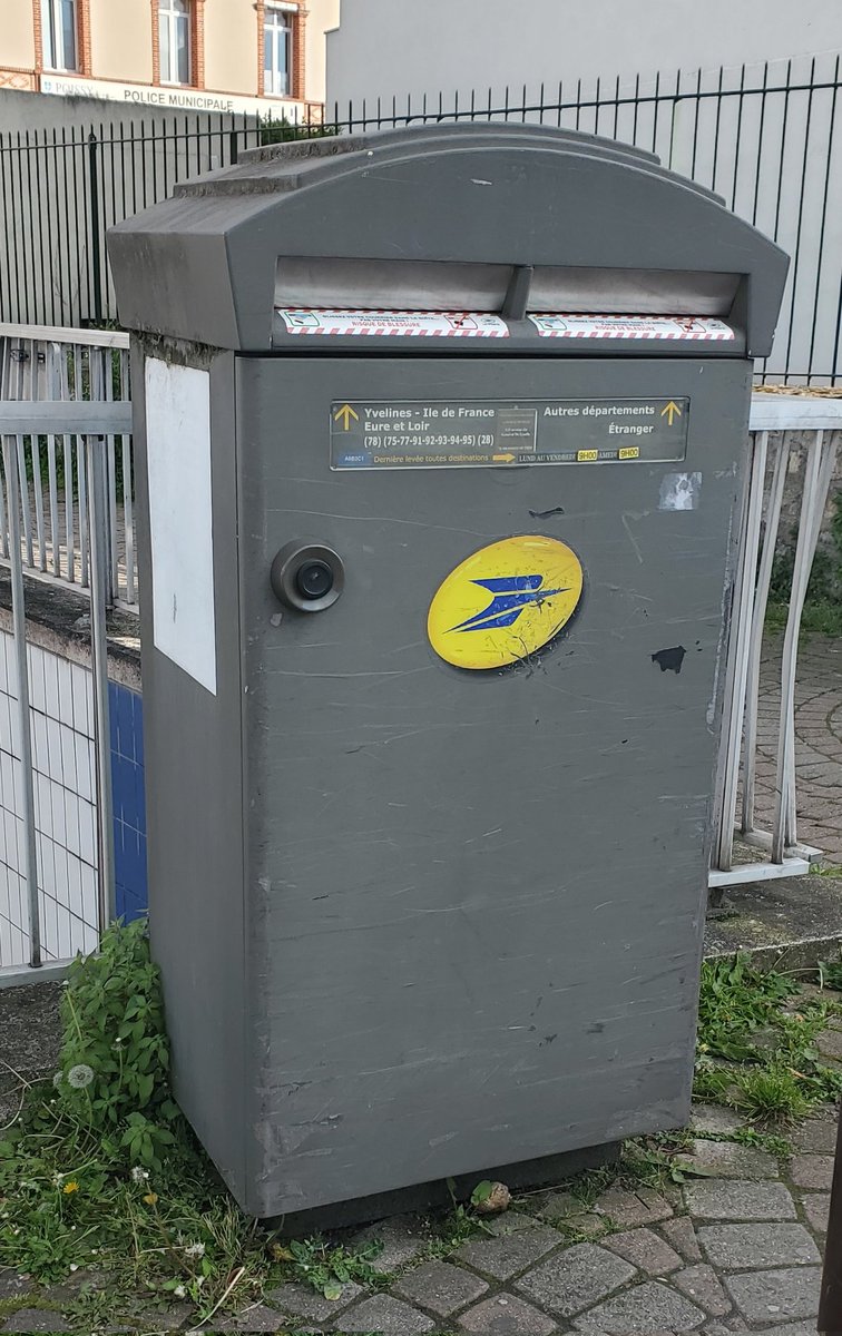 Béatrice.C tweet media