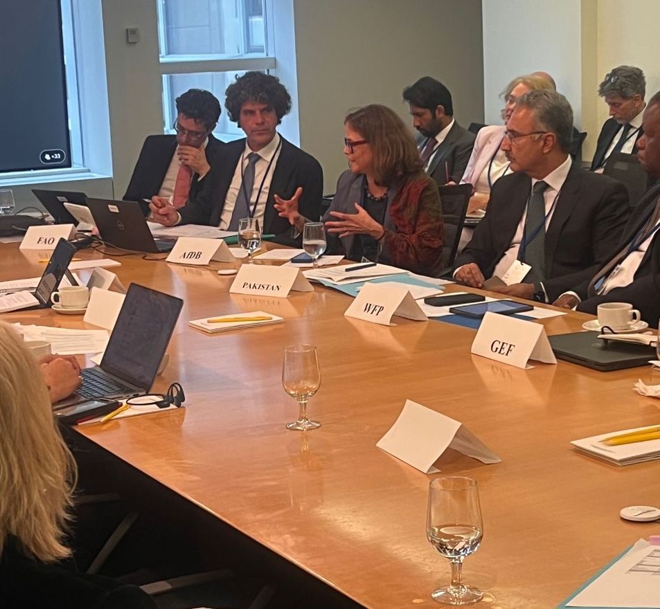 Insightful discussion at the @BMZ_Bund #SpringMeetings side event on “linking adaptive social protection and #climate financing.” #AfDB adopts an integrated approach to support social protection by embedding it as part of our overall lending in sectors like health and agriculture