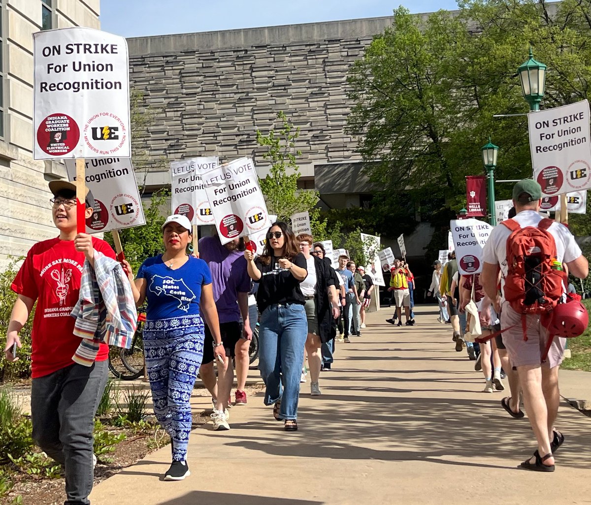 Back on the picket line at Global and International Studies! #IUONSTRIKE24