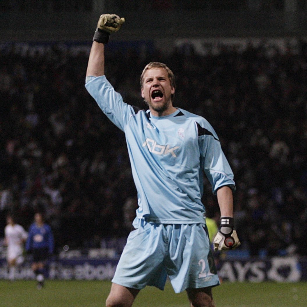 🥳 Join us in wishing Jussi Jääskeläinen a very happy birthday! Have a good one, Jussi 🎂 #bwfc