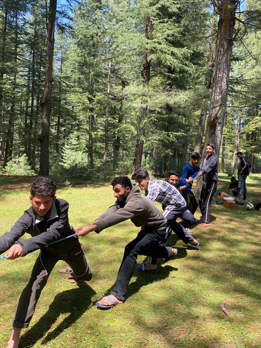 IndianArmy Organised Trekking to Karihama Forest for the Locals of Gushi.

#IndianArmy
#Kashmir
#Trekking
#ProsperousKashmir
#KashmirMeinTiranga 
#Youthofkashmir 
#NayaKashmir
#SavioursOfKashmir