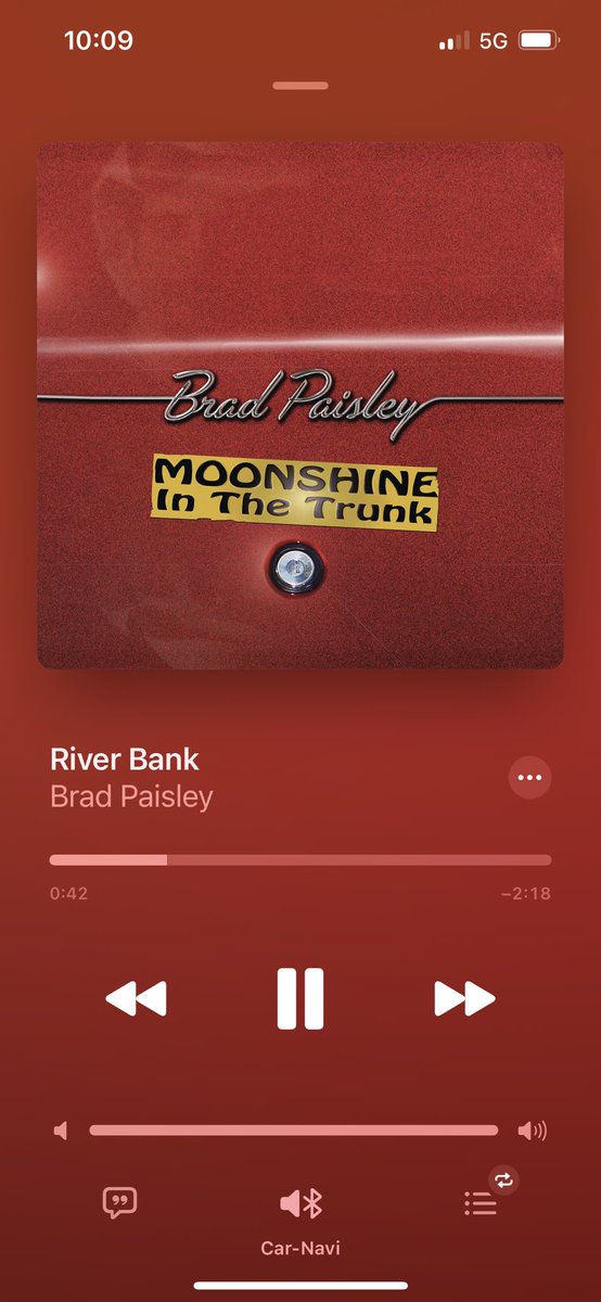 The lead off single off @BradPaisley’s “Moonshine In The Trunk” album was released to country radio 10 years ago this week.

Inspired by Brad’s own upbringing near the Ohio River.

Who remembers this one 10 years later? #ThrowbackThursday #HaveYouForgotten