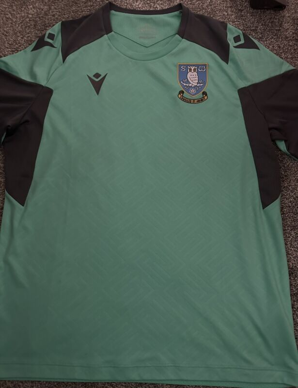 Sheffield Wednesday 2023/24 Training Top Shirt Swfc Macron Medium M Mans Sheff W £6.50 currently 7 bids, 19 watchers Ends Sat 20th Apr @ 5:26pm ebay.co.uk/itm/Sheffield-… #ad #swfc