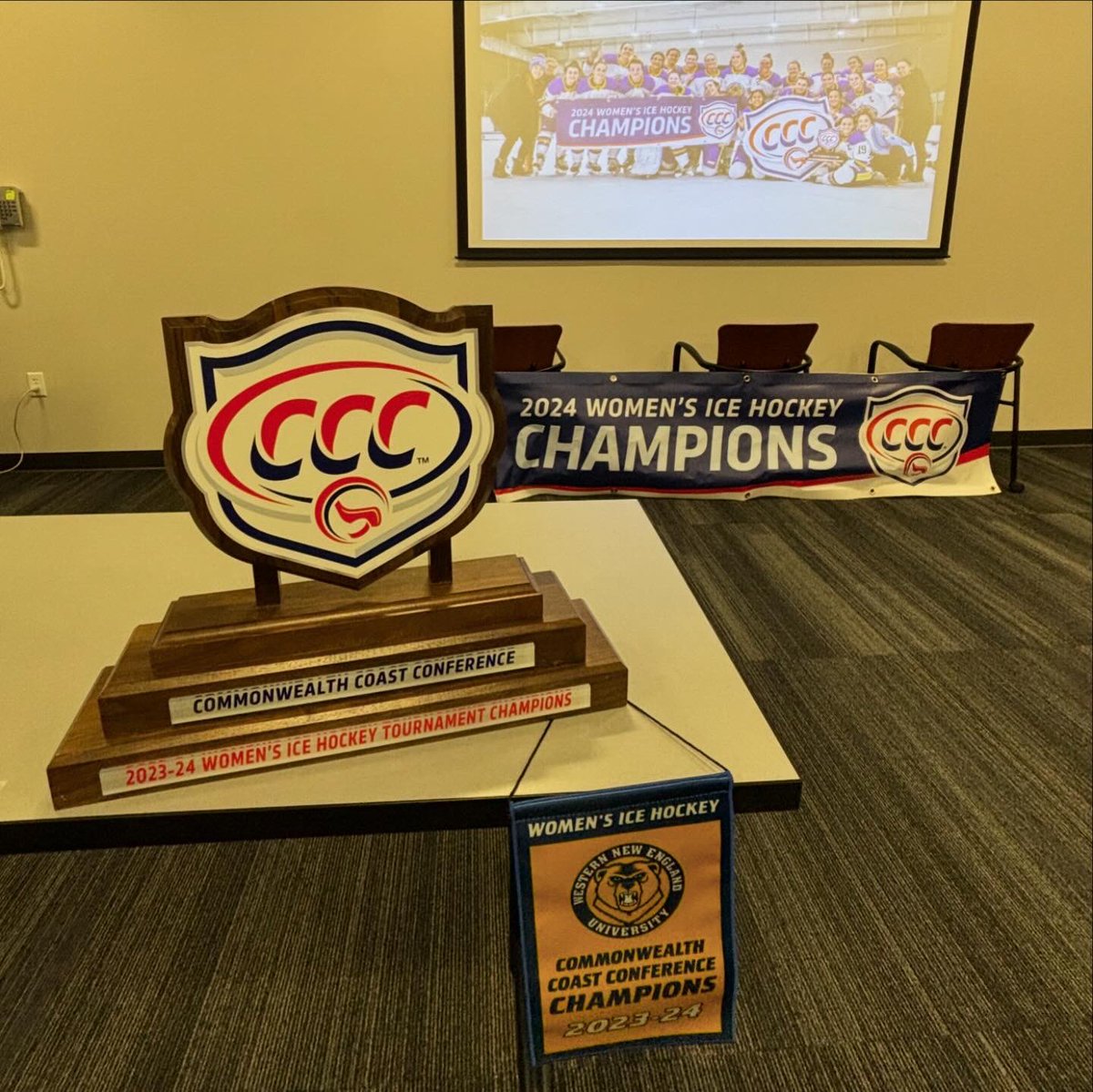 We got the squad together for an end-of-season celebration last night! Bingo, ice cream, season recap and team video… It’s always fun to reconnect in the off-season, made all the more special when celebrating a championship! 🏆 #CCCChamps #GoldenBearNation #ForeverChampions