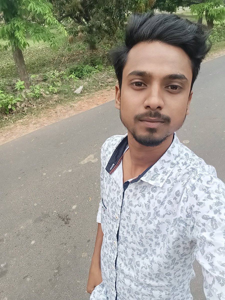 Selfie media 🤳🥲