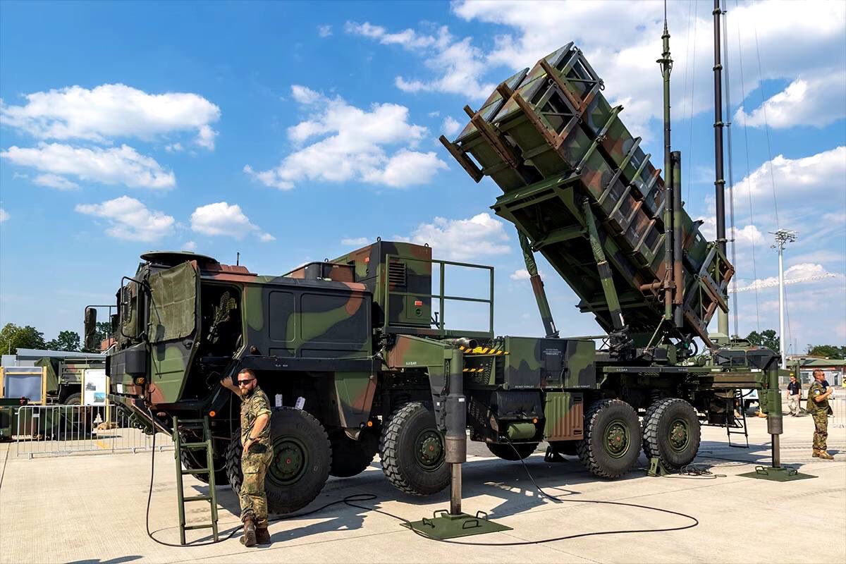 NATO partners to deliver 6 Patriot systems to Ukraine, announces Chancellor Olaf Scholz of Germany.

#NATO #Ukraine #PatriotSystems #Germany #UkraineAidNow