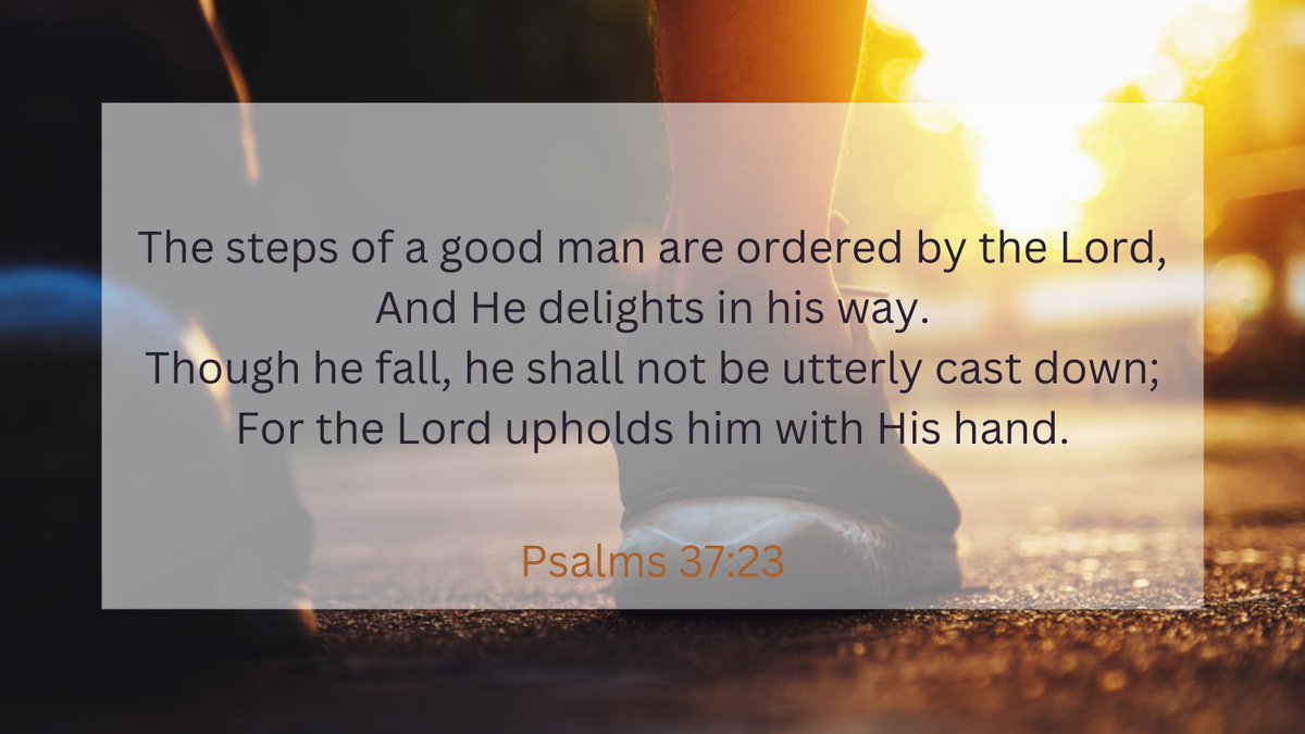 hopenomtrwhat's tweet photo. God always has your back. 

#dailydevotion #dailyprayer #hopenomatterwhat https://t.co/NYSPVZmz3J