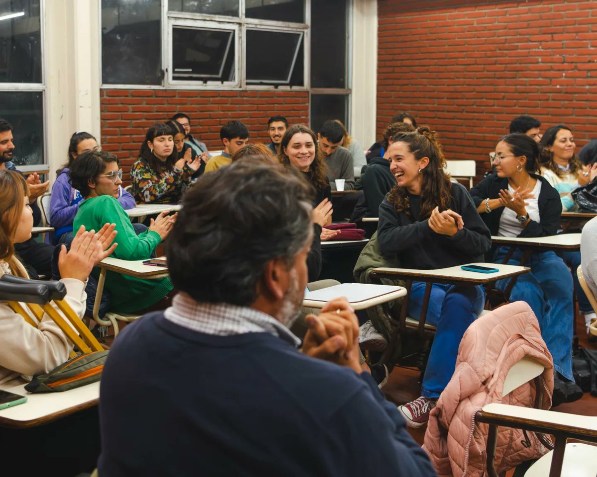 ✅40 años de Movimiento Estudiantil en Humanidades: pasado, presente y futuro
💪40 años defendiendo la Universidad Pública
📷 <a href="/hg/">ごとうはやと</a>.porro
<a href="/unmdp/">Universidad Nacional de Mar del Plata</a>
#40AñosDeMovimientoEstudiantil
#PasadoPresenteFuturo
#Humanidades