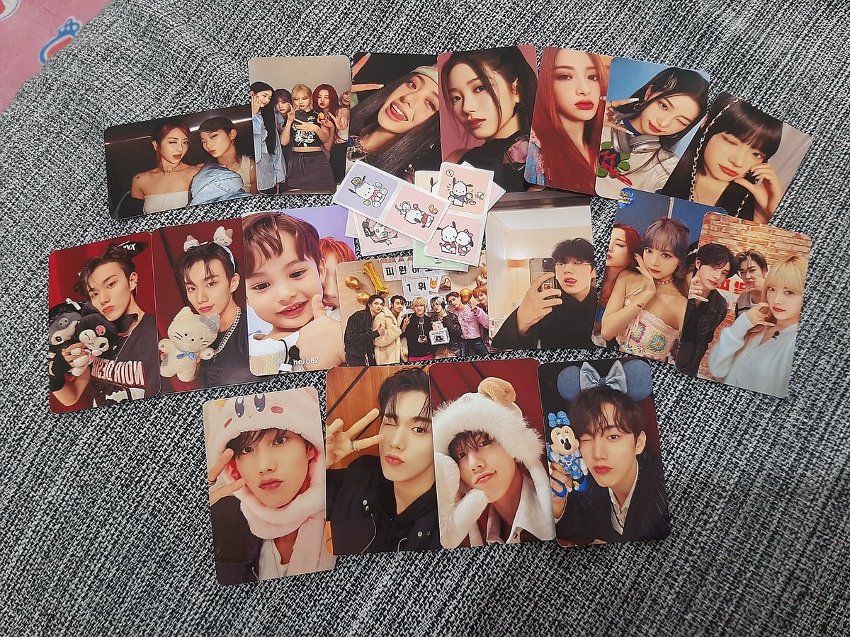 hwgwonu's tweet photo. mais uma vez a @magicwhalestore entregando TUDO, chegou tudo perfeito, bem protegido, e a qualidade nem se fala, indico essa lojinha pra todo mundo, nunca decepcionam, desde o atendimento até a entrega, obrigada mais uma vez ❤ https://t.co/AD7KYC4iNj