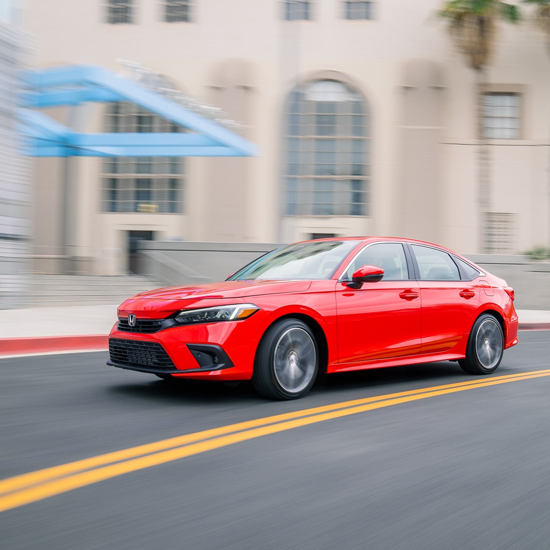 Life's too short for dull rides. Choose a red Honda Civic. 🚗🔴 ow.ly/ZqHZ50QGNgE