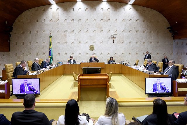 Hotspotorlando's tweet photo. JUSTICE: Supreme Court Refutes U.S. House Committee https://t.co/DIo1Ywrwxk #STF #BrazilUnderCensorship #USHouseCommittee https://t.co/k2onCnuHQY