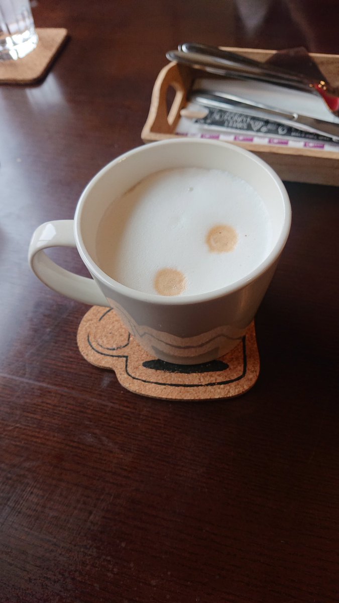 シフォンドカフェさん
厚切り豚の焼肉とカフェオレ
美味しかった✨