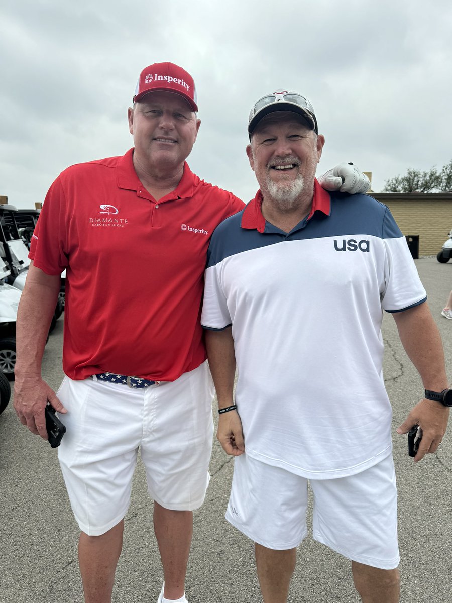 Love to see @rogerclemens. He’s a blast. Looking forward to a great week at the @ChampionsTour @invitedcc