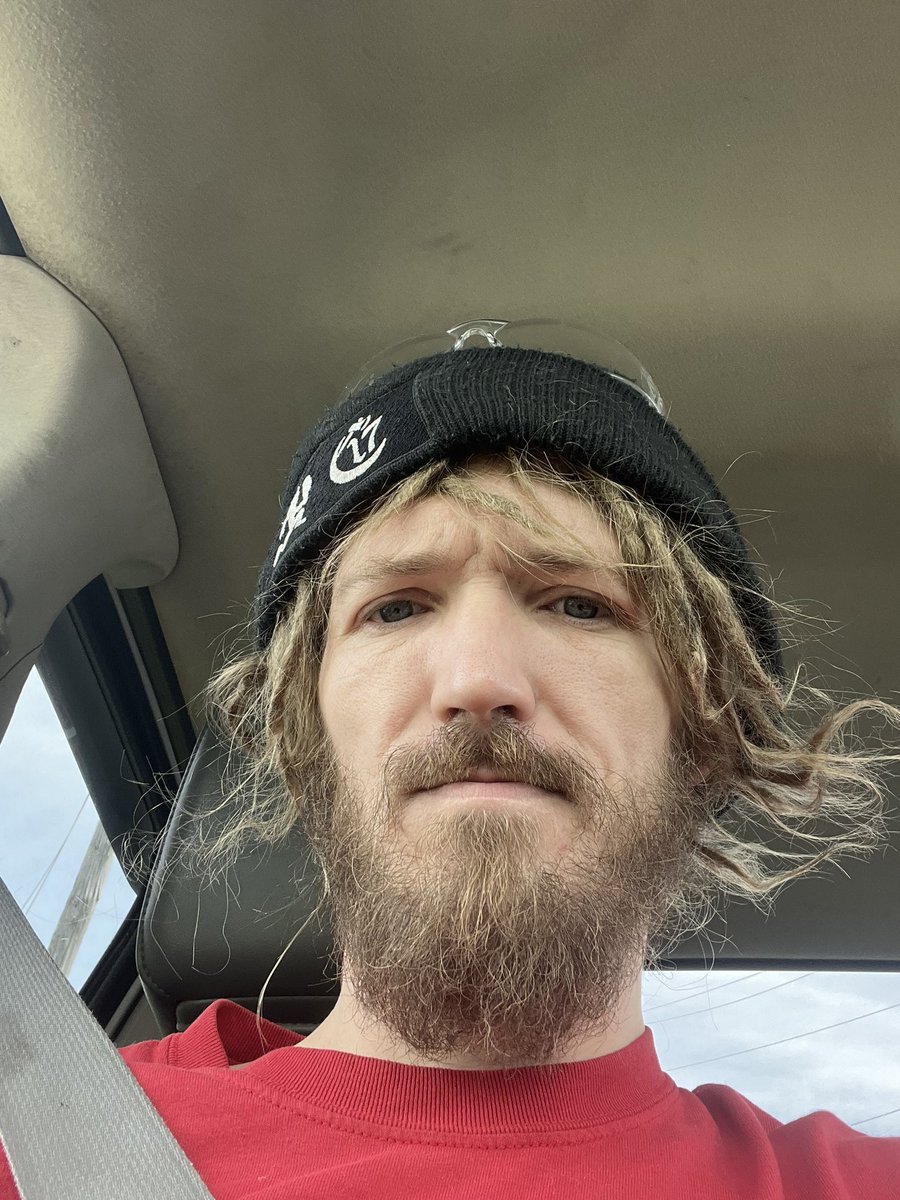 wisnasky_shawn's tweet photo. Jugg-a-lugging “ I been dead I been dead my whole life I’ve been dead and I’ll be dead till I die “ #juggalos #dreadlocks #scrubbalo #juggalo #chapter17rec https://t.co/Juy57ROXxb
