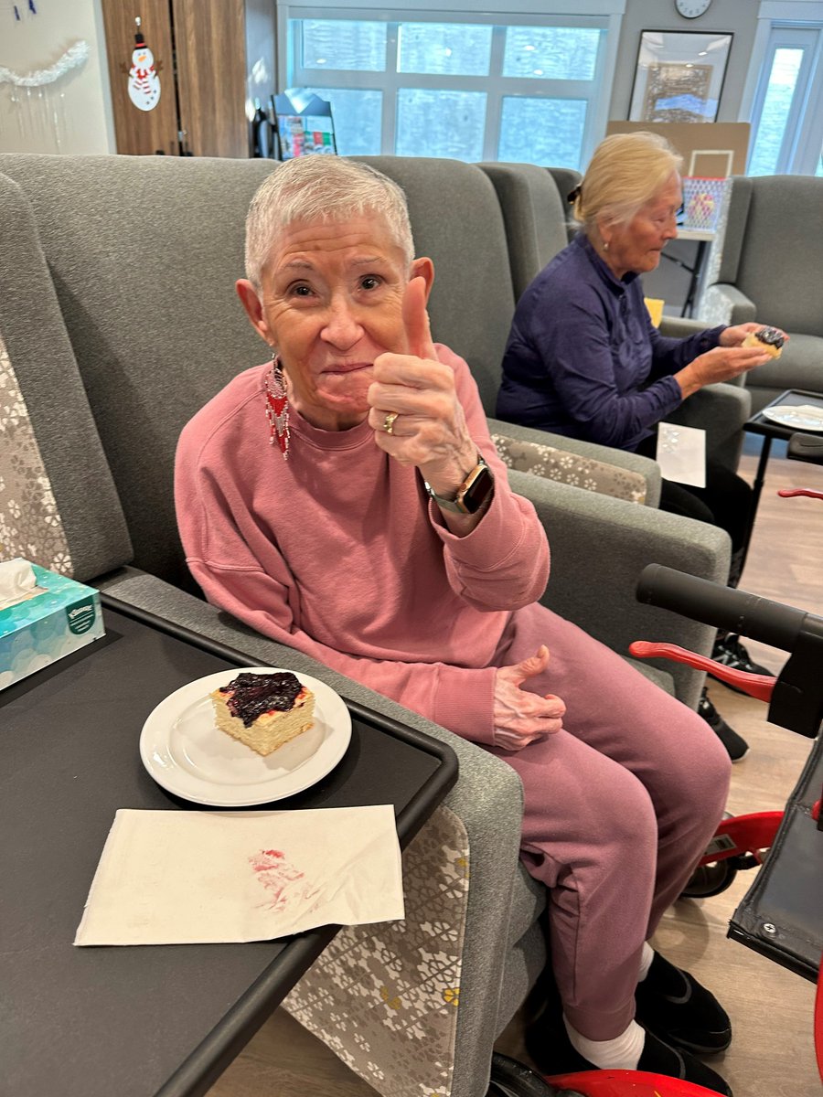 HospiceEdmonton's tweet photo. Freshly made Bannock from a family recipe was our way of honouring one of our Adult Day Program clients on her birthday. Each client is unique, and we welcome sharing special memories and experiences that enrich the program for everyone.
#AdultDayProgram #PilgrimsHospiceSociety https://t.co/GEnHtoAr41