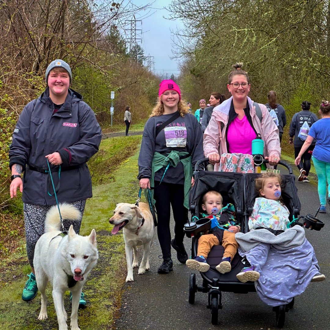 Happy National Exercise Day! Get ready to get moving with your little ones and furry friends by your side. Whether it's a family dance party, a run for a good cause at the Gresham Lilac Run, or a nature walk, fitness can be fun. 🐾 #YouUsUnitus 📸 @cityofgresham
