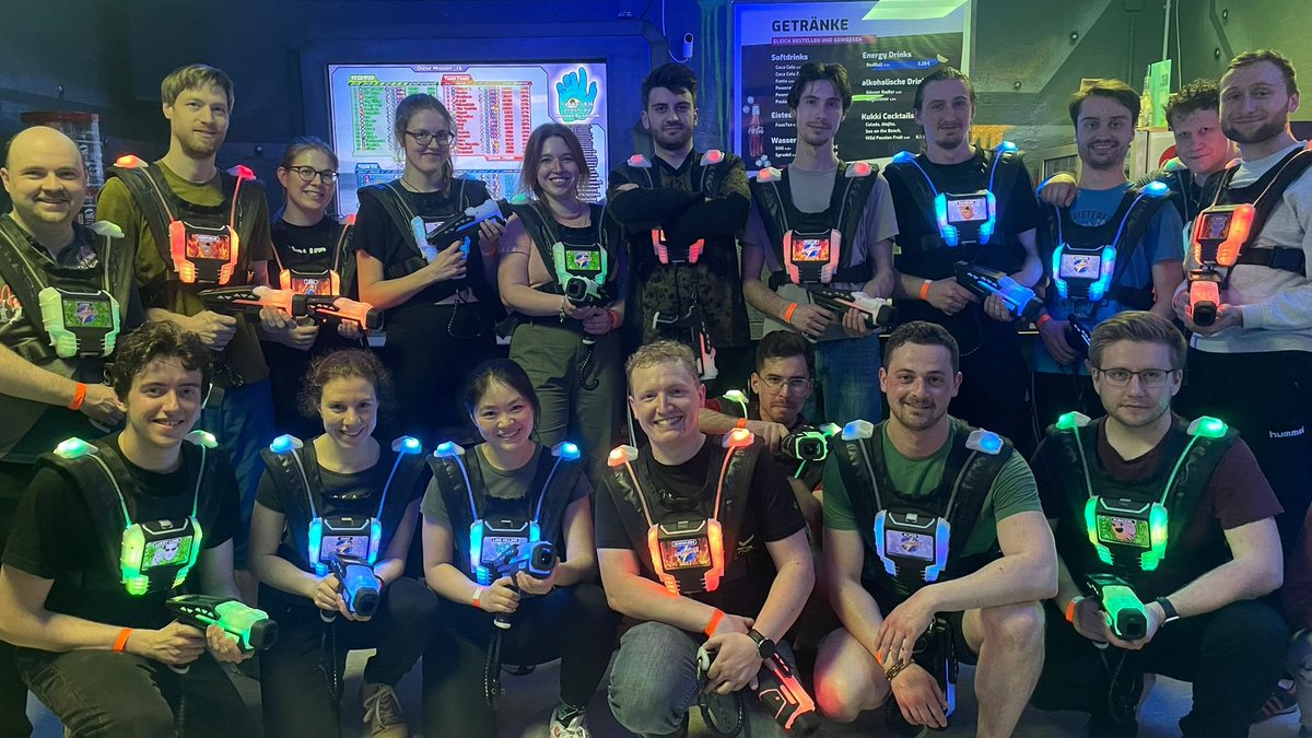 FischerGroupTUM's tweet image. Embark on a laser tag adventure with our dynamic crew! 🎯 Bonding, strategizing, and dodging lasers - all in the name of team-building fun. 😌 Let the games begin!  🔫🤝 #LaserTag #ScienceMeetsAdventure