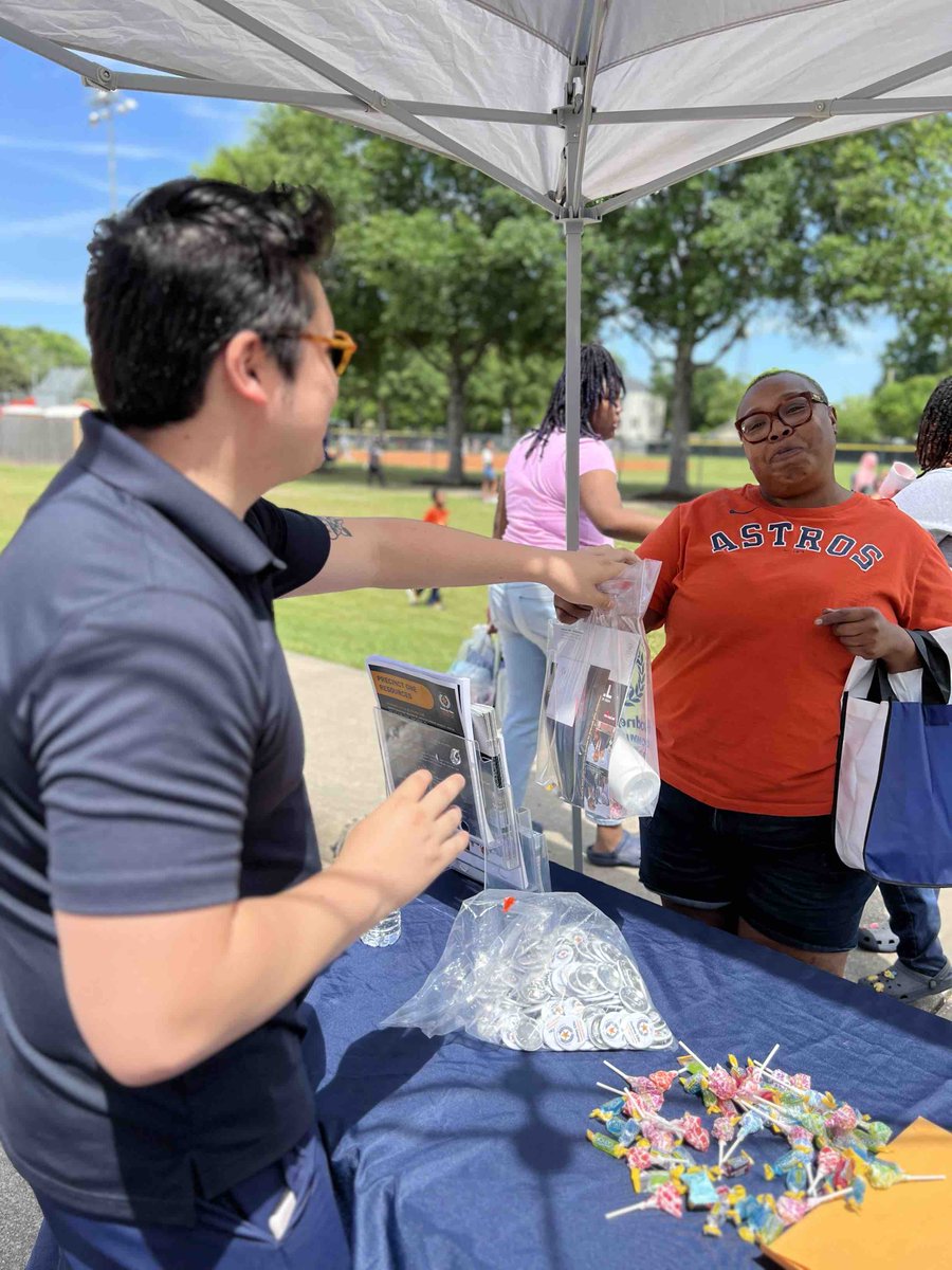 My office joined the Acres Homes community in celebrating the Honorable Sylvester Turner and Friend’s 16th Annual Family Day in the Park. We had a great time engaging with the community and informing residents about the resources available to them.