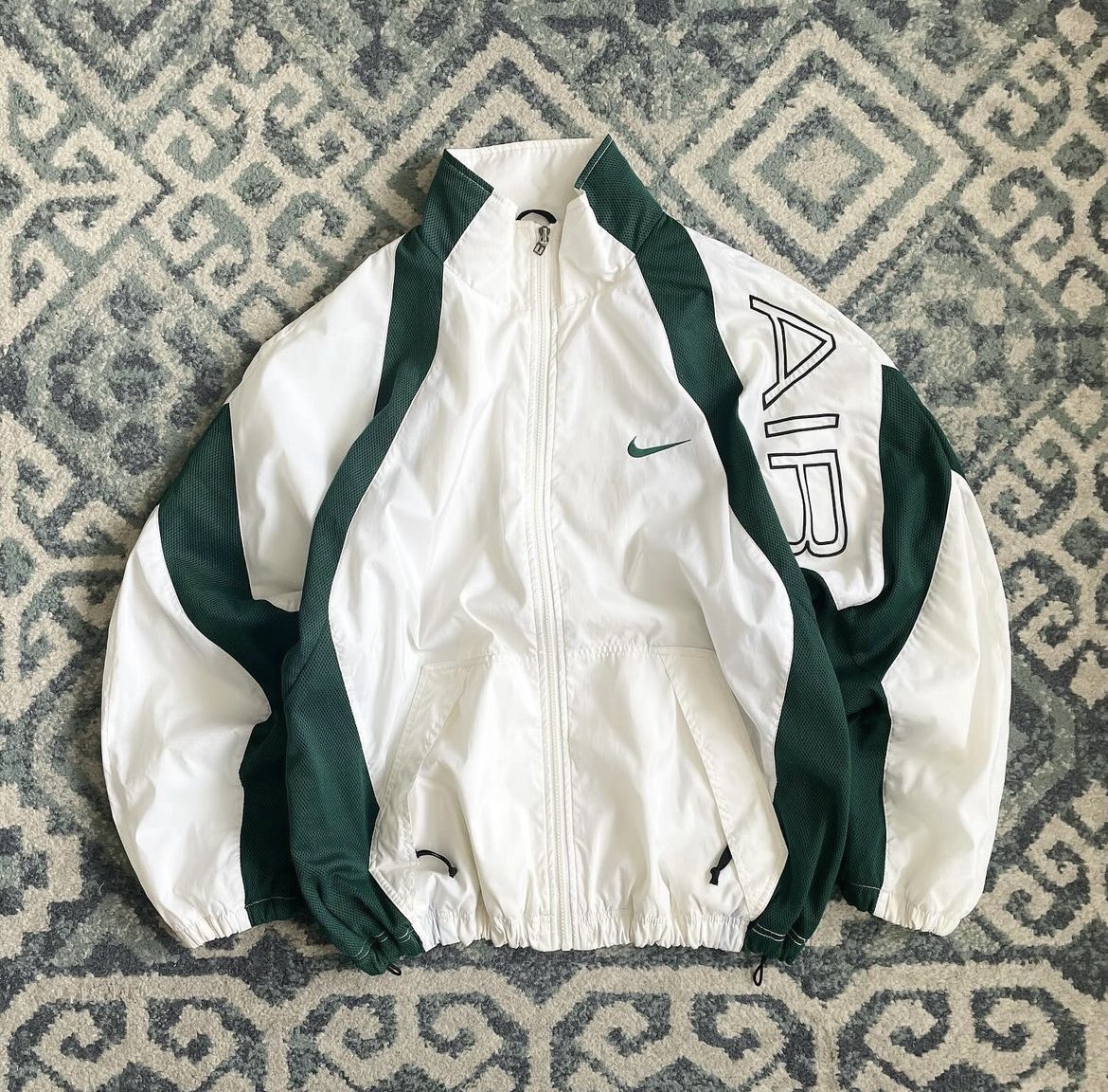 DayDreamKicks's tweet photo. Nike vintage🍃 https://t.co/6svbzjtgYZ