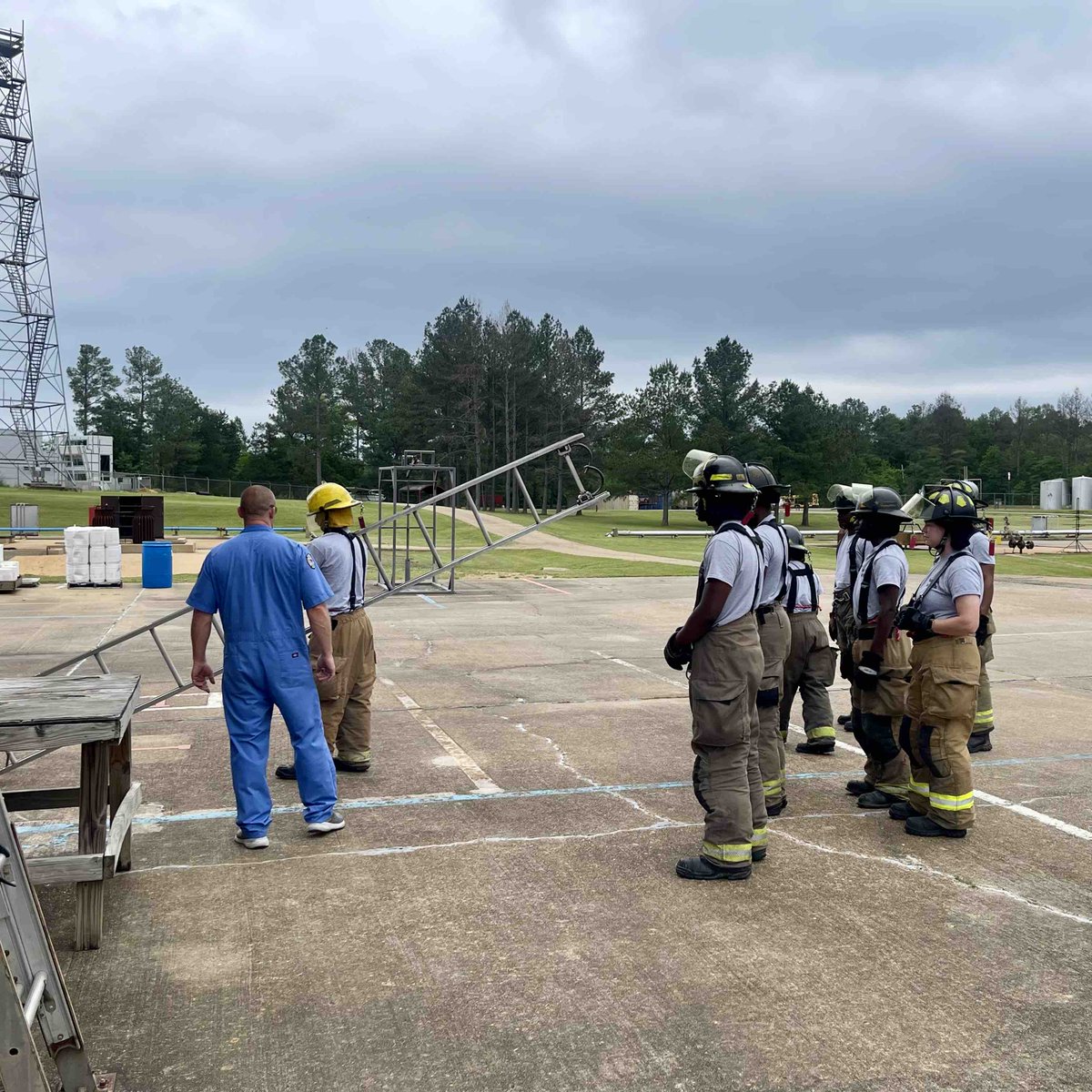MSFireAcademy's tweet photo. #Class209, meet ladder skills. #MSFA https://t.co/NjT7V2jbLE