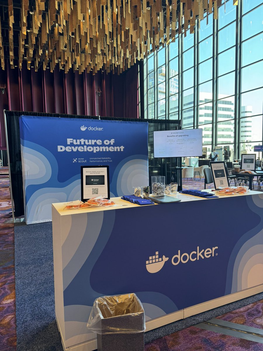 If you’re at #ossummit and we haven’t run into each other yet, come by the @Docker booth! Would love to chat, plus we have sweet swag!