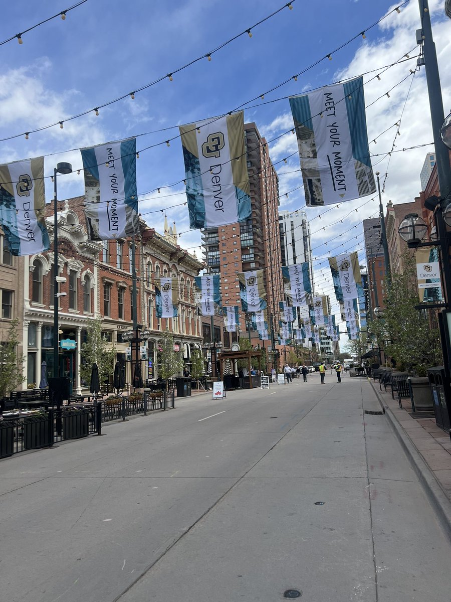BijouBasu's tweet photo. Had a great time at my first #AANAM in Denver with the UH Neuroimmunology team!
#AAN2024 @cwrumstp @CWRUSOM https://t.co/UOhC4dY9qO